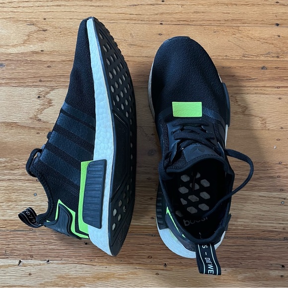 Adidas NMD R1 Sneakers - Picture 4 of 7